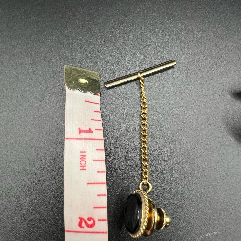 Vintage Swank Intagilo Carved Knight/Roman/Spartan Cufflinks and Tie Tack Set - Picture 6 of 7